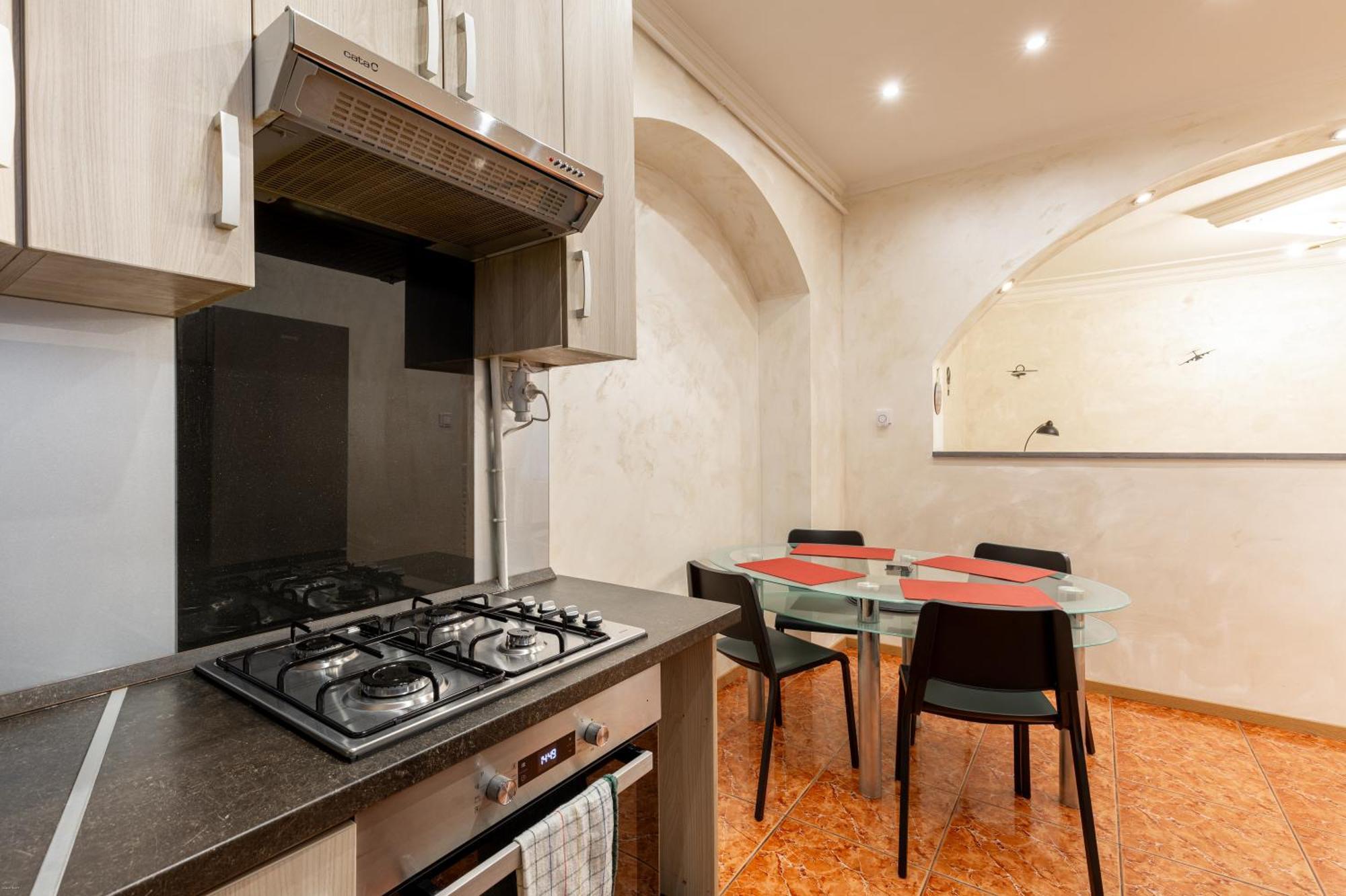 Апартаменты Mari&Emi Flat In Corvin Будапешт Экстерьер фото